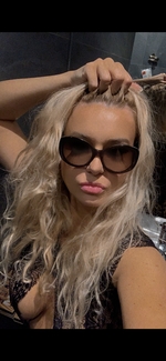 Miniaturka 1 — Nimfomanka3000