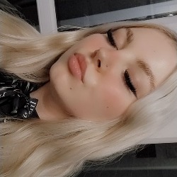 Zdjęcie w tle profilu SlayQueen na WatchMeMore