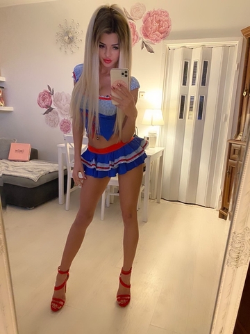Zdjęcie z posta Justynka: Zapraszam do mnie:) i do obejrzenia galerii ppv:) znajdziecie tam taniec w tym stroju