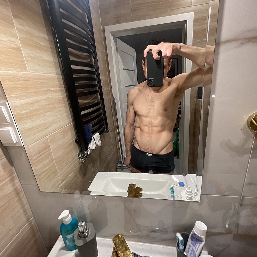 Zdjęcie w tle profilu andy_rockwood na WatchMeMore