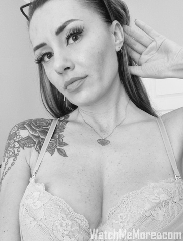 Zdjęcie z posta 69_Daisy_69: Moi Drodzy zostały tylko 3 tygodnie do zdjęcia mojego aparatu z zębów więc zapraszam zainteresowanych na tego typu pokazy.