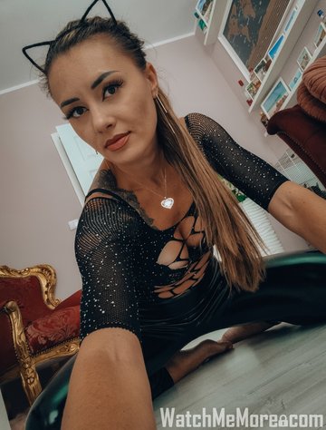 Zdjęcie z posta 69_Daisy_69: Zapraszam na piątkową zabawę . Jestem dziś do północy.