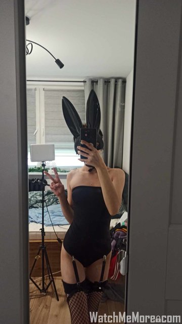 Zdjęcie z posta SaraTh3Bunny: Wczoraj odebrałam prezencik od jednego z ukochanych fanów ;3 Co myślisz o takiej wersji Króliczka Sary?