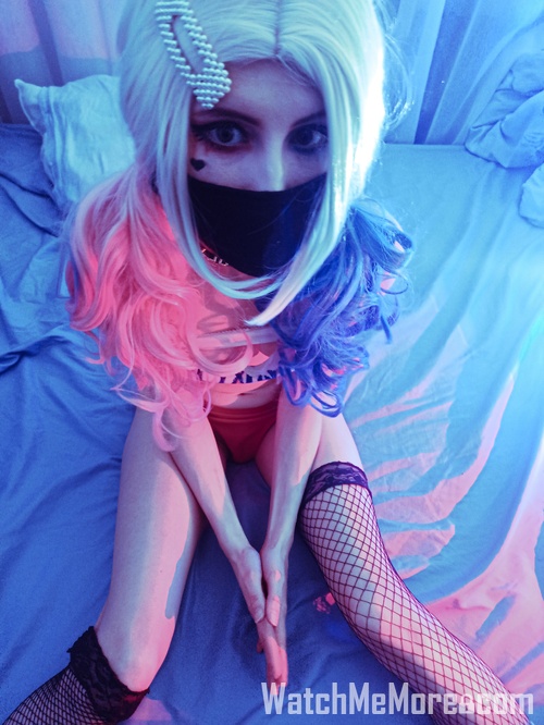 Zdjęcie z posta SaraTh3Bunny: Hej wszystkim jestem Sara, bardzo bym chciała rozpocząć swoją przygodę z cosplayem ;3 tworzę też pikantny kontent dla was słodziaki… (13/15)