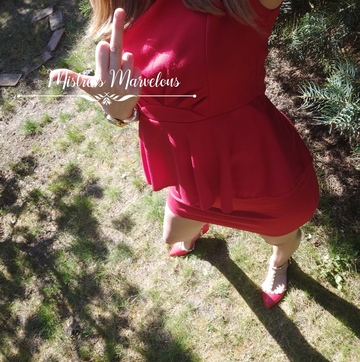 Zdjęcie z posta Mistress Marvelous: Jestem idealna, a ty jesteś od tego by wielbić moje piękno podczas, gdy jesteś przeze mnie ignorowany, poniżany, używany bez litości…