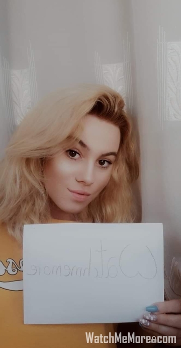 Zdjęcie z posta bambixbarbie: Byłby ktoś chętny nagrać ze mną filmy? Piszcie na czacie (tylko realne oferty)